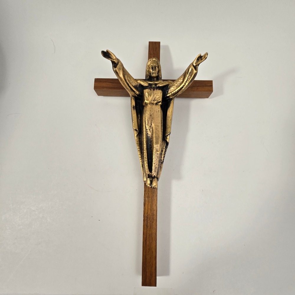 Vintage Risen Christ Wall Crucifix Gold Tone Metal Corpus on Wood Cross 10 Inch